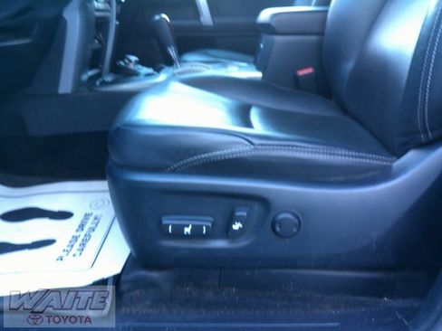 Used 2022 Toyota 4Runner Limited image 21