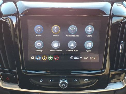 Certified 2023 Chevrolet Traverse LT image 11