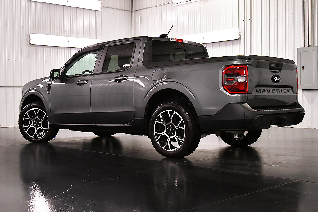 Used 2025 Ford Maverick Lariat w/ 4K Tow Package AWD/4WD image 5