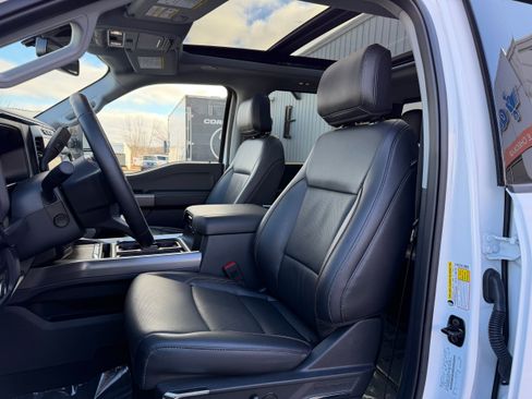 Certified 2024 Ford F350 Lariat w/ Lariat Ultimate Package image 9
