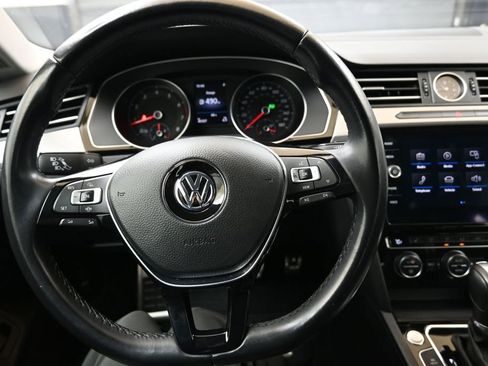 Used 2019 Volkswagen Arteon SE FWD image 25