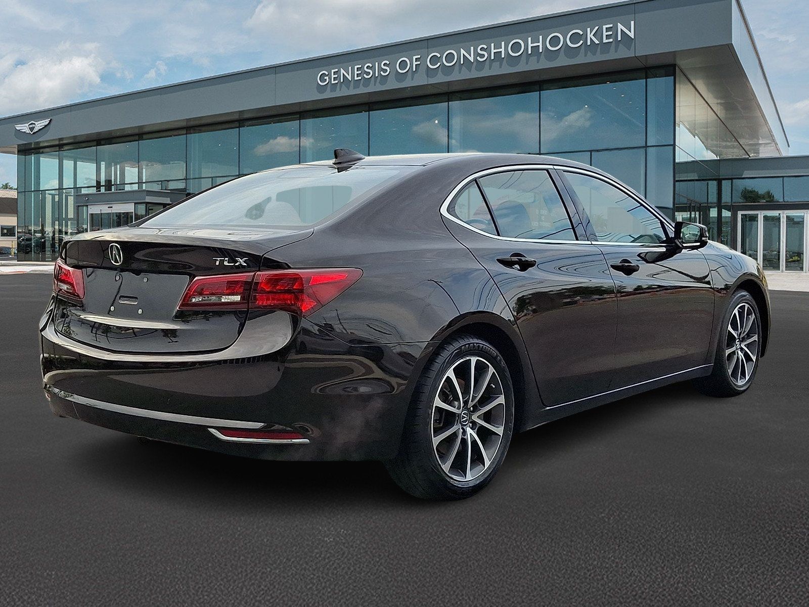 Used 2015 Acura TLX w/ Technology Package FWD image 6