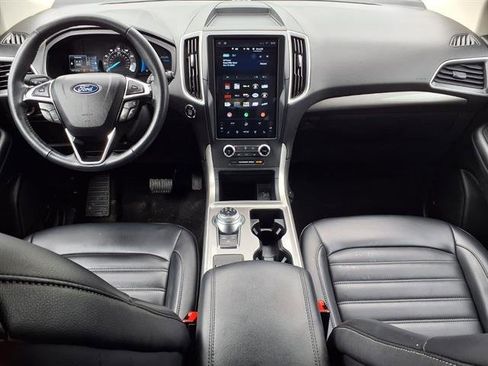 Used 2024 Ford Edge SEL AWD/4WD image 9