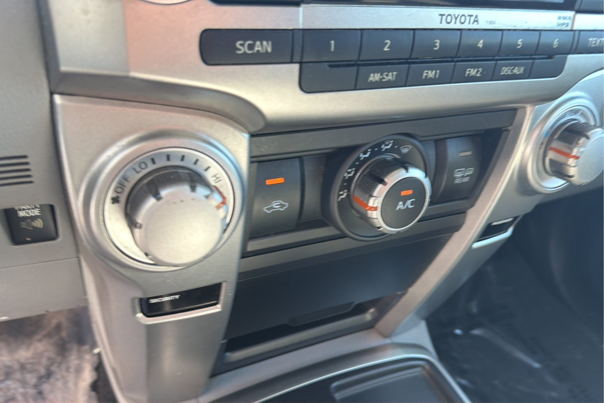 Used 2011 Toyota 4Runner SR5 RWD image 28
