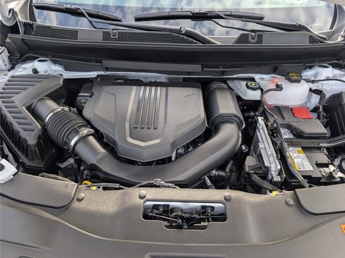 New 2026 Chevrolet Traverse RS FWD image 16