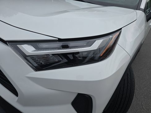 Used 2024 Toyota RAV4 XLE w/ Convenience Package image 32