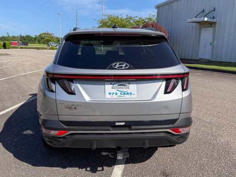 Used 2023 Hyundai Tucson SEL FWD image 5