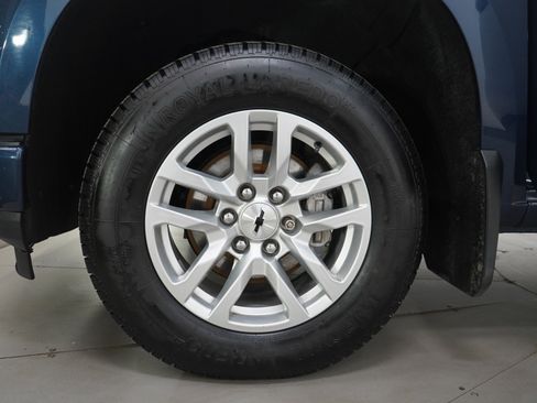 Used 2020 Chevrolet Silverado 1500 RST w/ All-Star Edition image 28