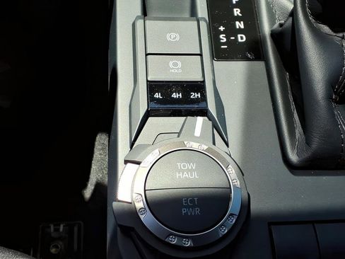 New 2026 Toyota Tacoma SR5 AWD/4WD image 13