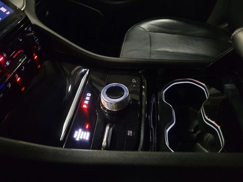 Used 2022 Jeep Grand Cherokee Limited 4xe image 26