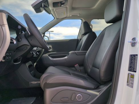 New 2026 Hyundai Palisade Limited FWD image 15