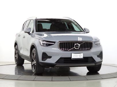 Certified 2025 Volvo XC40 B5 Core