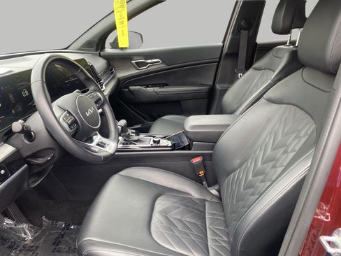 Used 2023 Kia Sportage X-Line w/ X-Line Premium Package AWD/4WD image 5