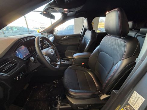 Used 2025 Ford Escape ST-Line image 27