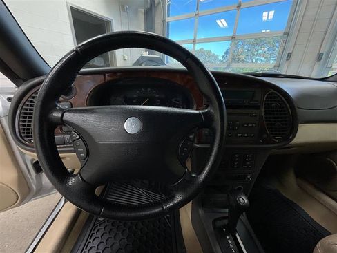 Used 2003 Saab 9-3 SE FWD image 14