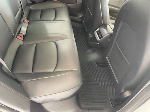 Used 2022 Tesla Model 3 image 24