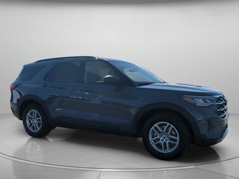 New 2026 Ford Explorer Active image 37