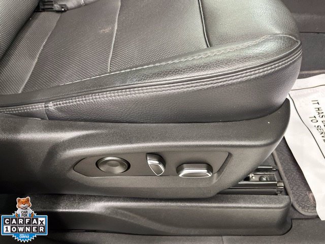 Used 2023 GMC Yukon XL Denali AWD/4WD image 25