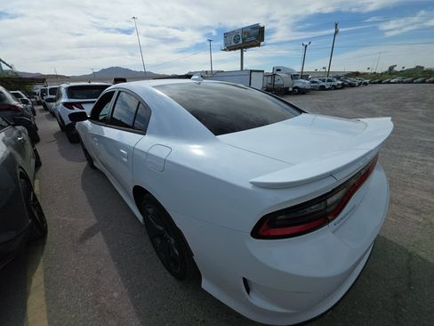 Used 2019 Dodge Charger R/T RWD image 10
