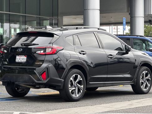 Certified 2024 Subaru Crosstrek 2.0i Premium image 4