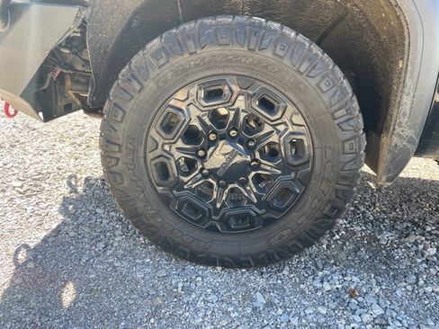 Used 2020 GMC Sierra 2500 Denali w/ Denali Ultimate Package image 4