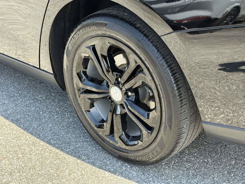 Used 2023 Honda Accord LX image 14