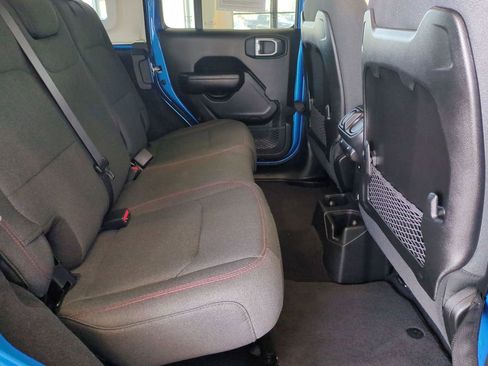 Used 2025 Jeep Wrangler Unlimited Rubicon image 22