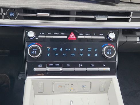 New 2026 Hyundai Santa Fe Calligraphy image 15