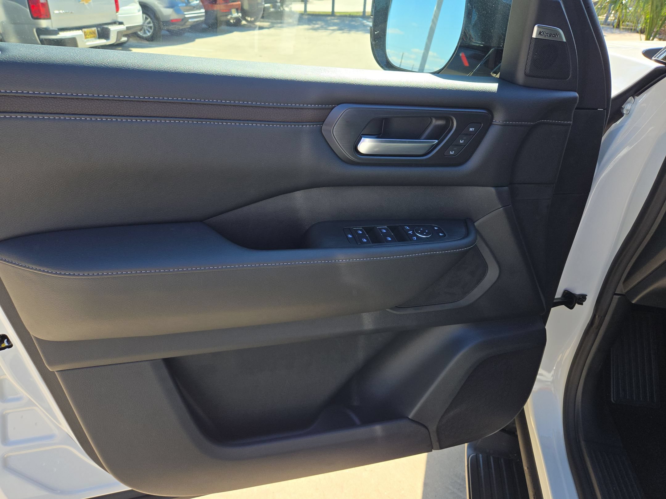 New 2026 Nissan Armada SL RWD image 11