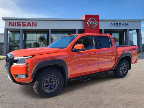 Certified 2025 Nissan Frontier PRO-4X w/ Pro Premium Package image 9