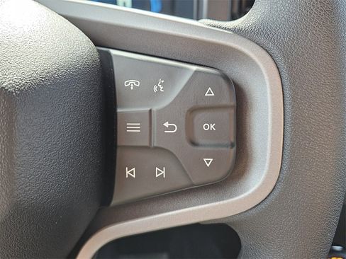 New 2025 Ford Bronco 4-Door image 25