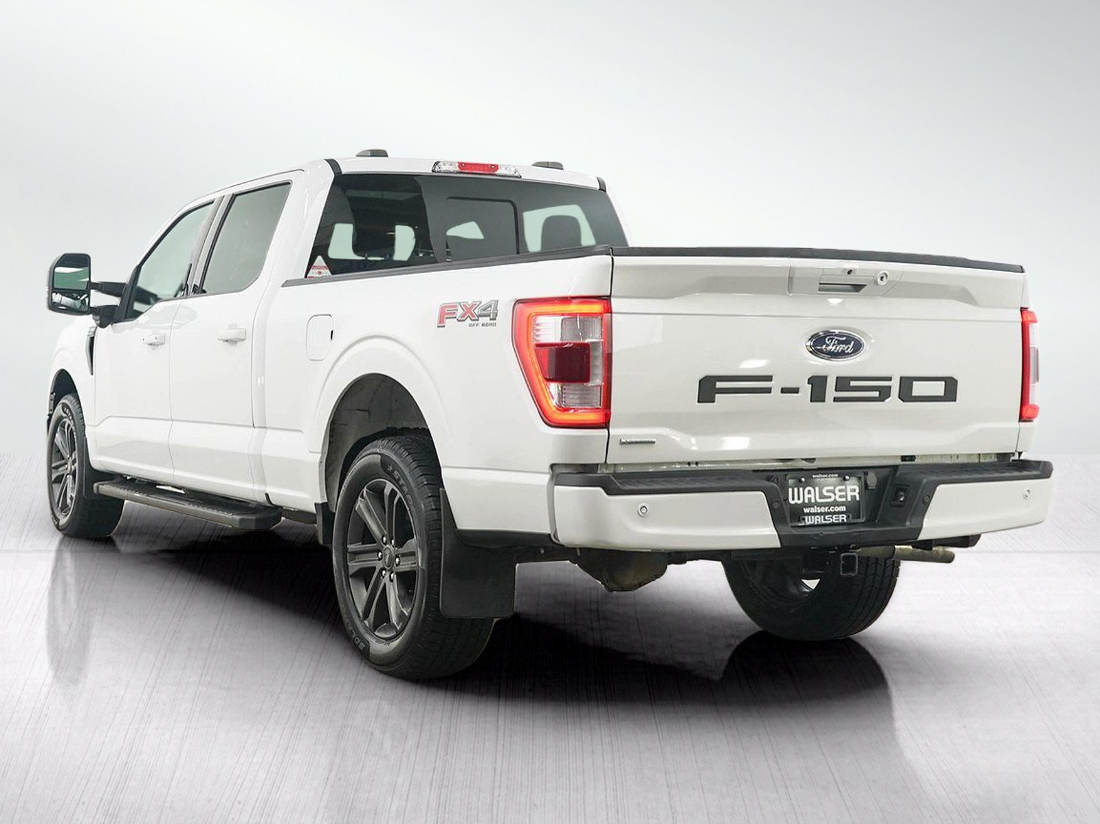 Used 2023 Ford F150 Lariat w/ Equipment Group 502A High AWD/4WD image 3