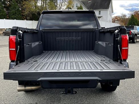 Certified 2024 Toyota Tacoma SR5 image 31