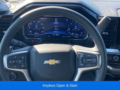 Certified 2024 Chevrolet Silverado 1500 LT AWD/4WD image 8