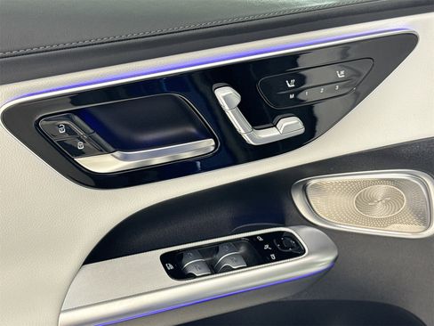 New 2026 Mercedes-Benz GLC 350e 4MATIC image 19