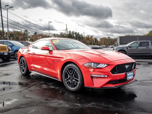 Used 2018 Ford Mustang GT image 6