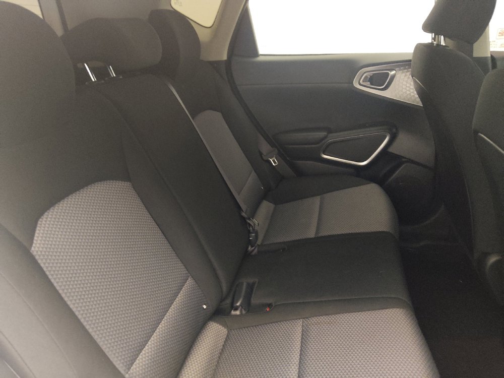 Used 2021 Kia Soul LX FWD image 19