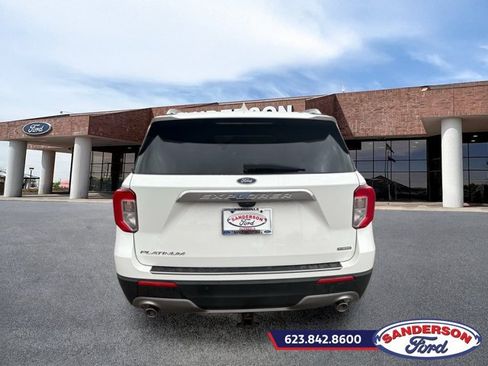 Certified 2023 Ford Explorer Platinum w/ Premium Technology Package RWD image 4