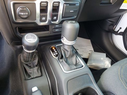 New 2026 Jeep Wrangler Sport AWD/4WD image 18
