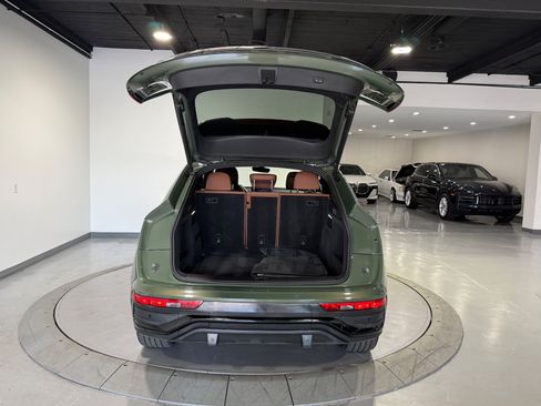 Used 2023 Audi Q5 2.0T Premium Plus w/ Premium Plus Package AWD/4WD image 17