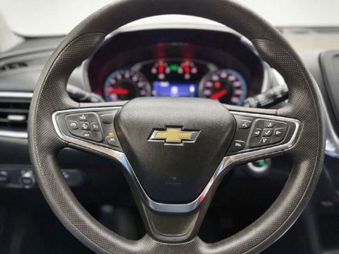 Used 2020 Chevrolet Equinox LT image 12