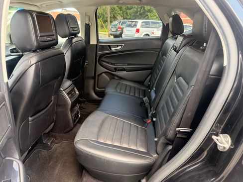 Used 2016 Ford Edge SEL w/ Equipment Group 201A AWD/4WD image 10