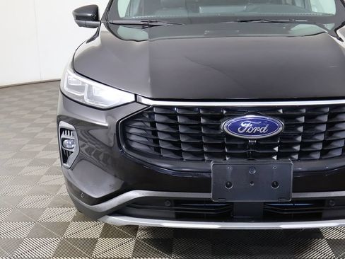 Used 2024 Ford Escape Platinum AWD/4WD image 13