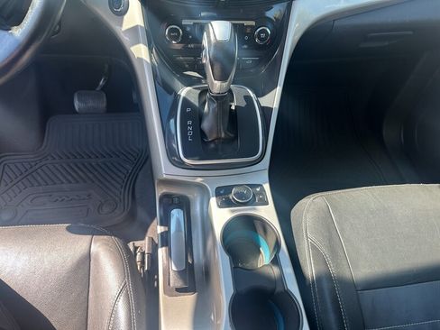 Used 2013 Ford C-MAX Energi SEL FWD image 18