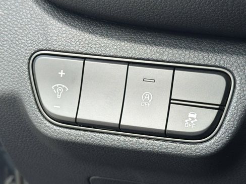 New 2026 Kia Seltos EX FWD image 32