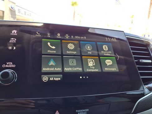 Used 2021 Honda Pilot EX image 6