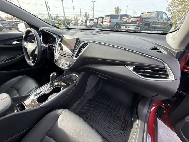 Certified 2019 Chevrolet Malibu Premier w/ Sun and Wheel Package FWD image 30