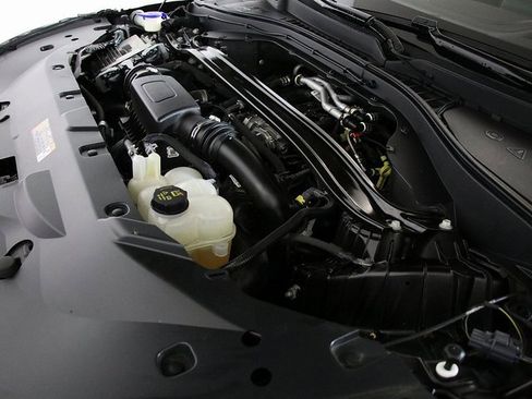 Used 2023 Lincoln Aviator Black Label w/ Class IV Trailer Tow Package image 40