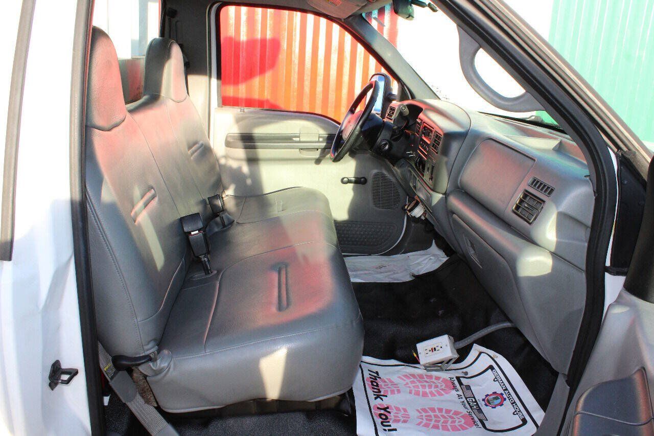 Used 2002 Ford F450 XL RWD image 17