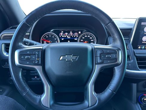 Used 2021 Chevrolet Tahoe Z71 w/ Z71 Off-Road Package image 17